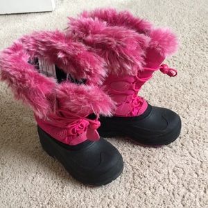 Cute girls BOOTS with fur Size 10